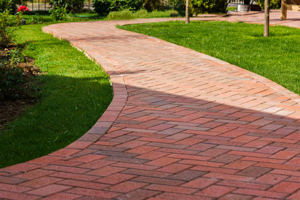 Best Asphalt Driveway Paving in Urbandale, IA